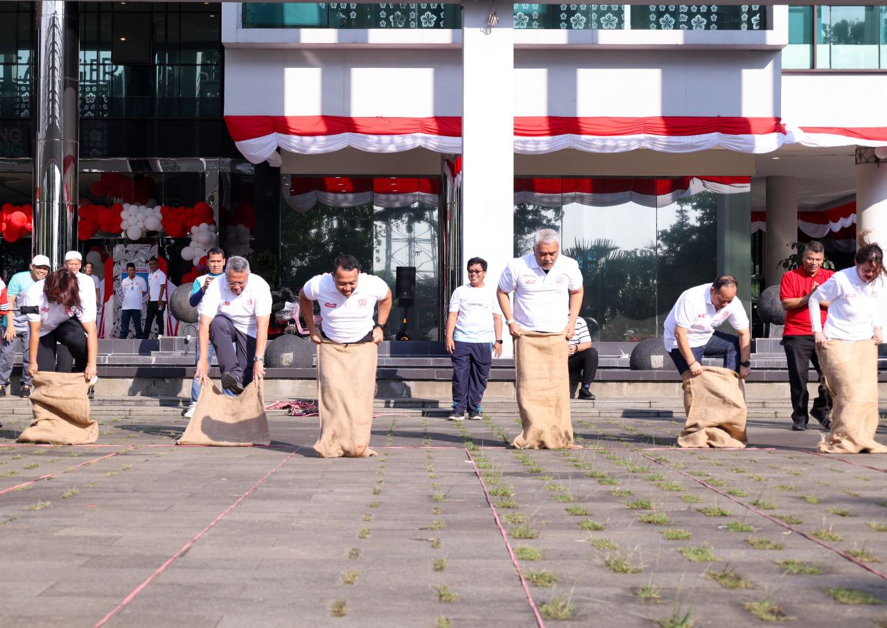 Semarak HUT ke-80 RI di Tangsel, Benyamin Ikut Lomba hingga Kukuhkan 50 Paskibraka