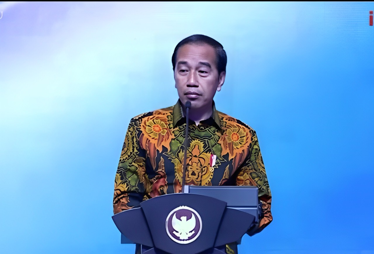 Jokowi: Rupiah Turun Gara-Gara Banyak Warga Indonesia Nonton Konser Taylor Swift dan Coldplay di Singapura