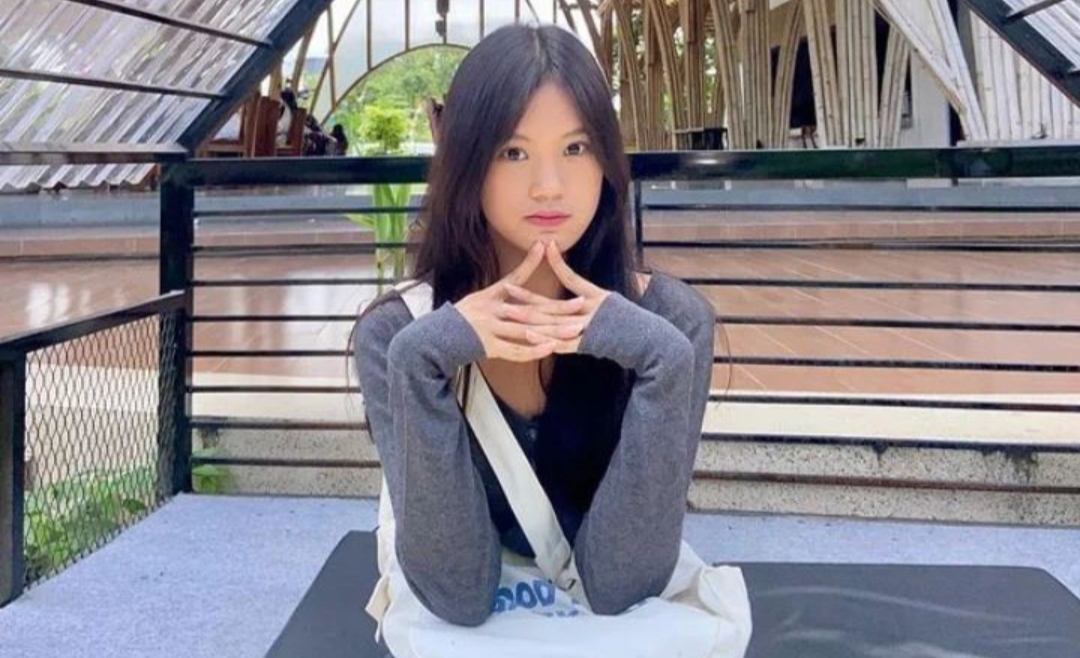 Umbar Kemesraan, Jeane Victoria Dikeluarkan dari JKT48