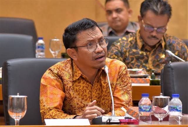 Syarat Usia Kerja Dikritik, Komisi IX Anggap Pemerintah Tak Perlu Urusi Ranah Privat