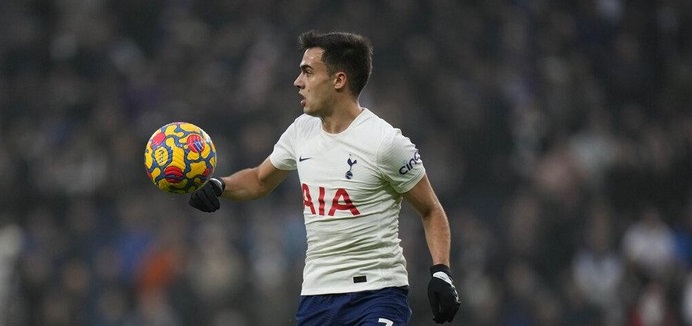 Manchester United (MU) Meminjam Sergio Reguilon dari Tottenham Hotspur untuk Mengatasi Krisis di Posisi Bek Kiri