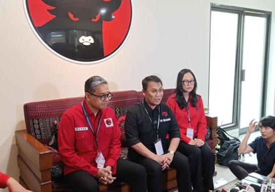 Pandangan Ketua DPP PDIP tentang Gibran Rakabuming Raka Sebagai Cawapres Prabowo