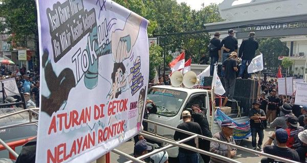 Protes Aturan Migrasi Izin Kapal, Ribuan Nelayan Indramayu  Ancam Aksi Lebih Besar